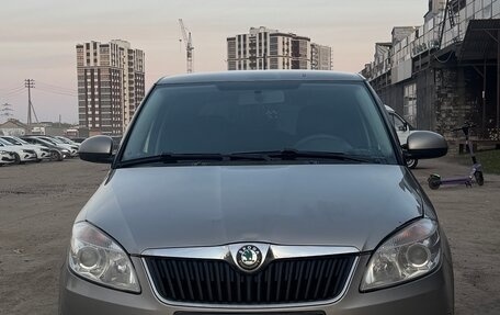 Skoda Fabia II, 2011 год, 530 000 рублей, 1 фотография