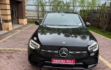 Mercedes-Benz GLC, 2019 год, 5 100 000 рублей, 1 фотография