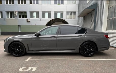 BMW 7 серия, 2019 год, 7 500 000 рублей, 3 фотография