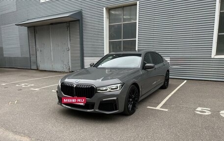 BMW 7 серия, 2019 год, 7 500 000 рублей, 2 фотография