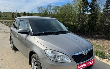 Skoda Fabia II, 2011 год, 530 000 рублей, 2 фотография