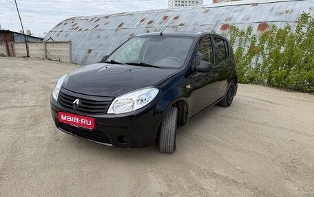 Renault Sandero I, 2014 год, 440 000 рублей, 1 фотография