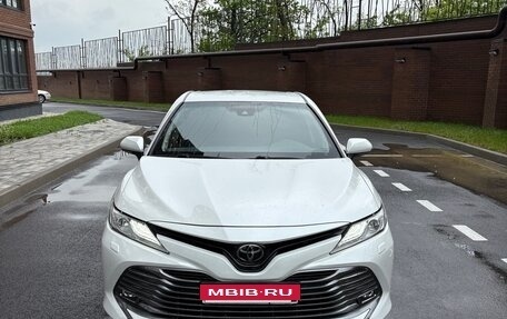 Toyota Camry, 2020 год, 2 880 000 рублей, 1 фотография