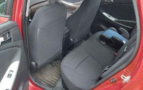 Hyundai Solaris II рестайлинг, 2012 год, 835 000 рублей, 10 фотография