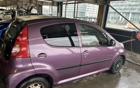 Peugeot 107 I рестайлинг, 2013 год, 280 000 рублей, 2 фотография