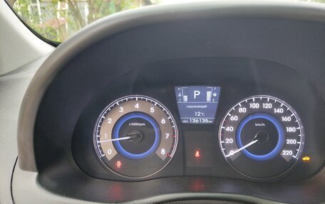 Hyundai Solaris II рестайлинг, 2012 год, 835 000 рублей, 12 фотография