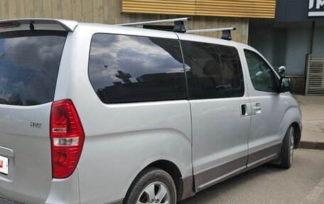 Hyundai Grand Starex Grand Starex I рестайлинг 2, 2008 год, 1 499 999 рублей, 4 фотография
