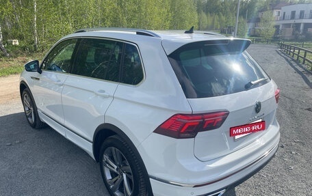 Volkswagen Tiguan II, 2021 год, 4 350 000 рублей, 5 фотография