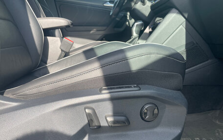 Volkswagen Tiguan II, 2021 год, 4 350 000 рублей, 24 фотография