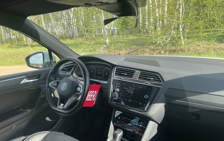 Volkswagen Tiguan II, 2021 год, 4 350 000 рублей, 13 фотография