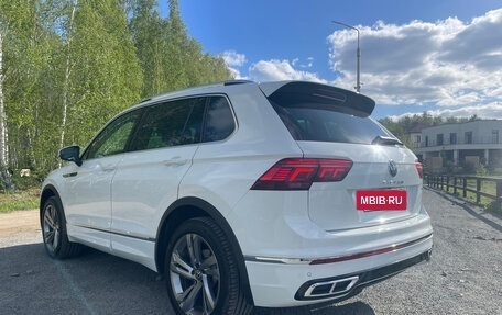 Volkswagen Tiguan II, 2021 год, 4 350 000 рублей, 28 фотография