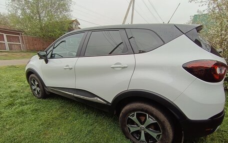 Renault Kaptur I рестайлинг, 2018 год, 1 600 000 рублей, 5 фотография