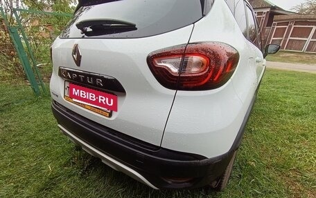 Renault Kaptur I рестайлинг, 2018 год, 1 600 000 рублей, 8 фотография