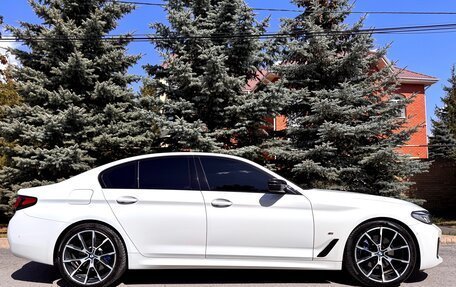BMW 5 серия, 2020 год, 4 590 000 рублей, 8 фотография