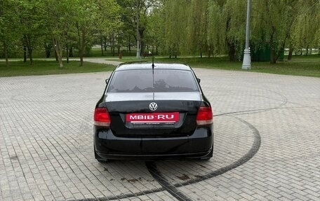 Volkswagen Polo VI (EU Market), 2011 год, 350 000 рублей, 4 фотография