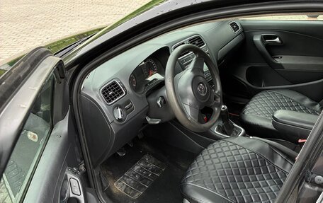 Volkswagen Polo VI (EU Market), 2011 год, 350 000 рублей, 10 фотография