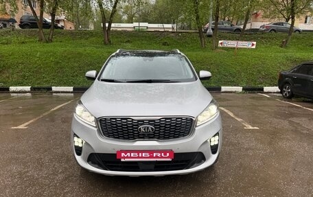 KIA Sorento III Prime рестайлинг, 2017 год, 3 090 000 рублей, 2 фотография
