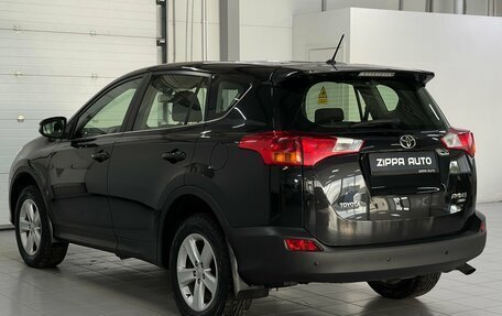 Toyota RAV4, 2015 год, 2 289 000 рублей, 6 фотография