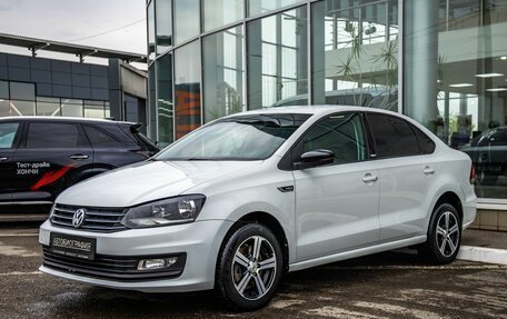 Volkswagen Polo VI (EU Market), 2017 год, 1 048 000 рублей, 3 фотография
