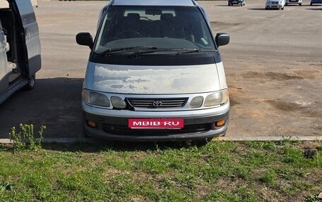 Toyota Estima III рестайлинг -2, 1998 год, 190 000 рублей, 1 фотография
