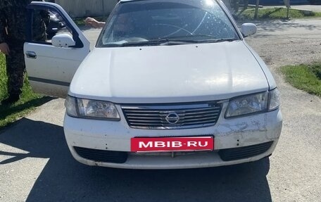 Nissan Sunny B15, 2001 год, 200 000 рублей, 2 фотография