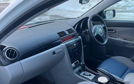 Mazda Axela, 2004 год, 240 000 рублей, 9 фотография
