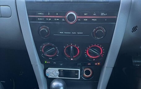 Mazda Axela, 2004 год, 240 000 рублей, 14 фотография