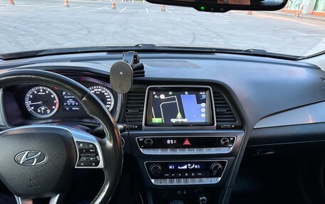 Hyundai Sonata VII, 2019 год, 2 300 000 рублей, 16 фотография