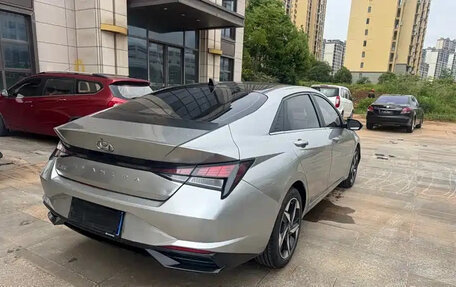 Hyundai Elantra, 2021 год, 1 049 000 рублей, 4 фотография