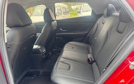 Hyundai Elantra, 2021 год, 1 049 000 рублей, 10 фотография