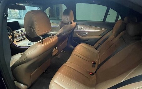 Mercedes-Benz E-Класс, 2021 год, 4 350 000 рублей, 8 фотография