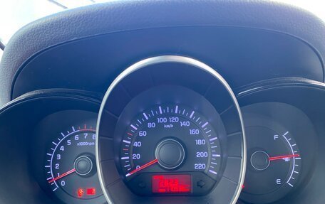 KIA Rio III рестайлинг, 2013 год, 600 000 рублей, 7 фотография