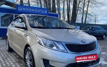 KIA Rio III рестайлинг, 2013 год, 600 000 рублей, 9 фотография