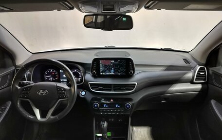 Hyundai Tucson III, 2018 год, 2 300 000 рублей, 11 фотография