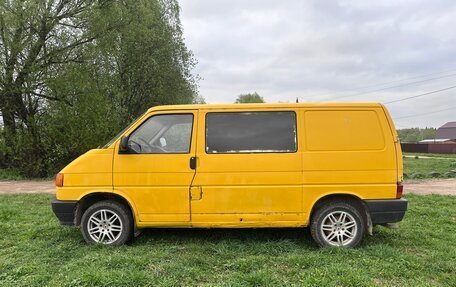 Volkswagen Transporter T4, 1991 год, 270 000 рублей, 2 фотография