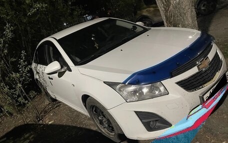 Chevrolet Cruze II, 2013 год, 700 000 рублей, 2 фотография