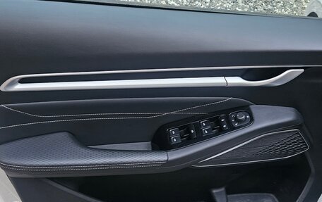 Geely Emgrand, 2024 год, 1 900 000 рублей, 6 фотография