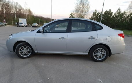 Hyundai Elantra IV, 2010 год, 780 000 рублей, 2 фотография