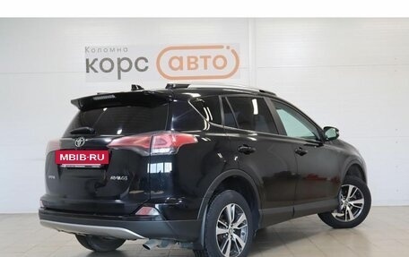 Toyota RAV4, 2017 год, 2 217 000 рублей, 3 фотография