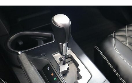 Toyota RAV4, 2017 год, 2 217 000 рублей, 14 фотография
