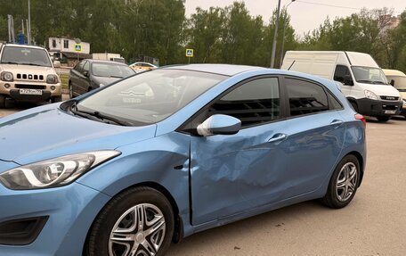 Hyundai i30 II рестайлинг, 2012 год, 650 000 рублей, 3 фотография