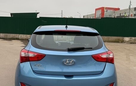 Hyundai i30 II рестайлинг, 2012 год, 650 000 рублей, 2 фотография