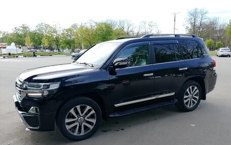 Toyota Land Cruiser 200, 2016 год, 6 400 000 рублей, 4 фотография