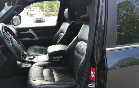 Toyota Land Cruiser 200, 2016 год, 6 400 000 рублей, 5 фотография