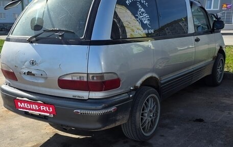 Toyota Estima III рестайлинг -2, 1998 год, 190 000 рублей, 3 фотография