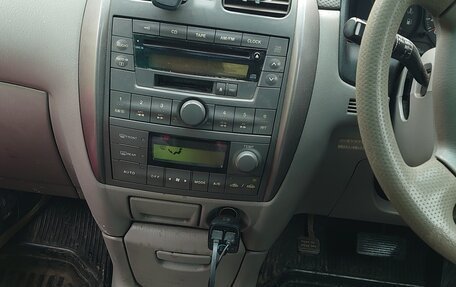 Mazda Premacy III, 2000 год, 300 000 рублей, 7 фотография