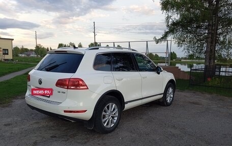 Volkswagen Touareg III, 2011 год, 1 750 000 рублей, 5 фотография