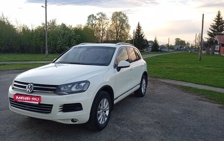 Volkswagen Touareg III, 2011 год, 1 750 000 рублей, 9 фотография