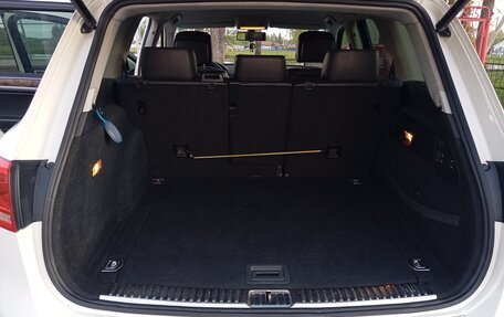 Volkswagen Touareg III, 2011 год, 1 750 000 рублей, 14 фотография