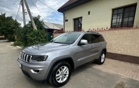 Jeep Grand Cherokee, 2018 год, 2 900 000 рублей, 1 фотография